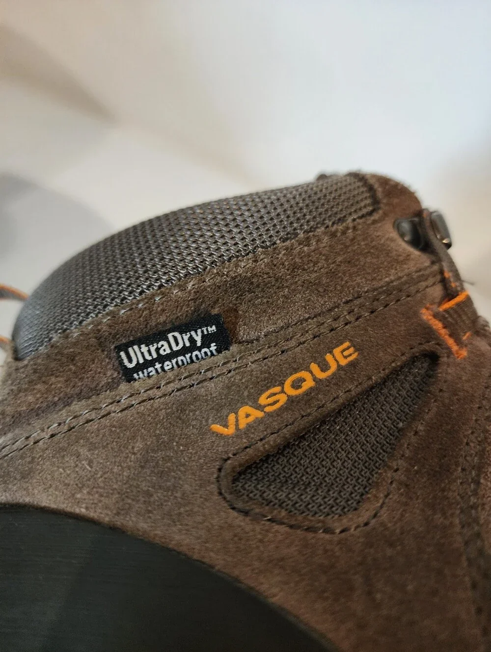 Vasque Boots Breeze 2.0 Mid GTX Brown Leather Gore Tex Hiking Men’s Size 11.5 M